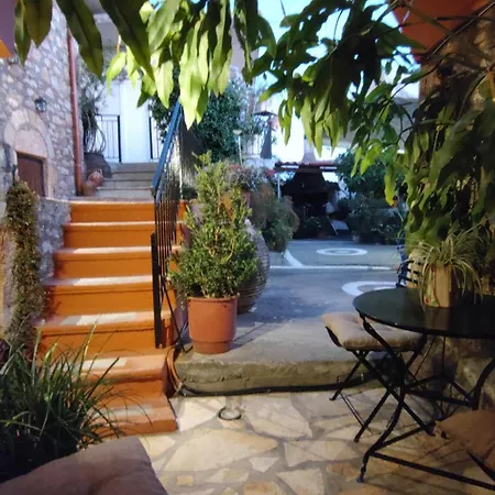 Сasa de vacaciones Zarnata House *